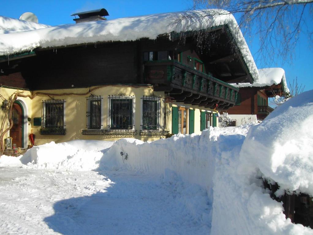 Haus Lena Apartment Sankt Martin bei Lofer Bagian luar foto